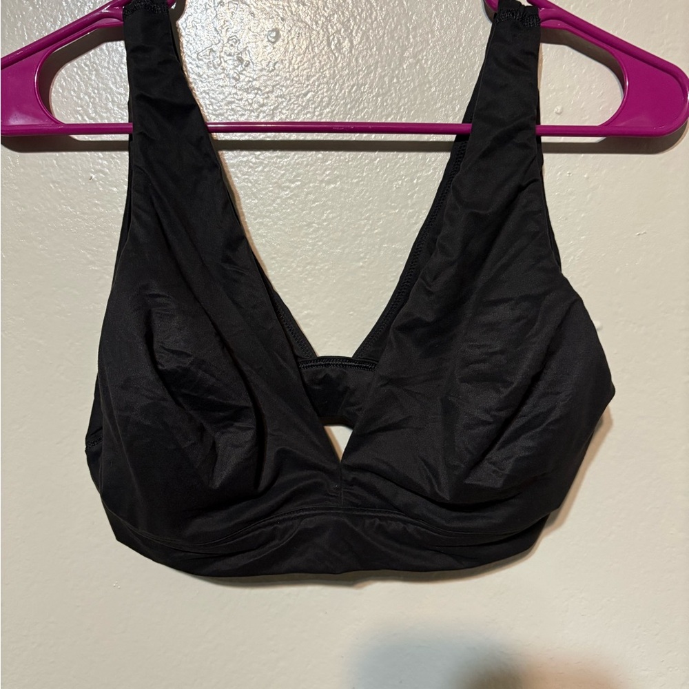 Victoria's Secret Black Wireless Bralette - Deep V Size XL